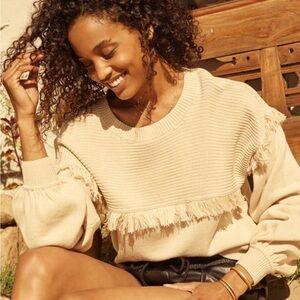 Joie Soft Sweater Women’s Size XXS Pullover Crew Neck Long Sleeve Beige Fringe